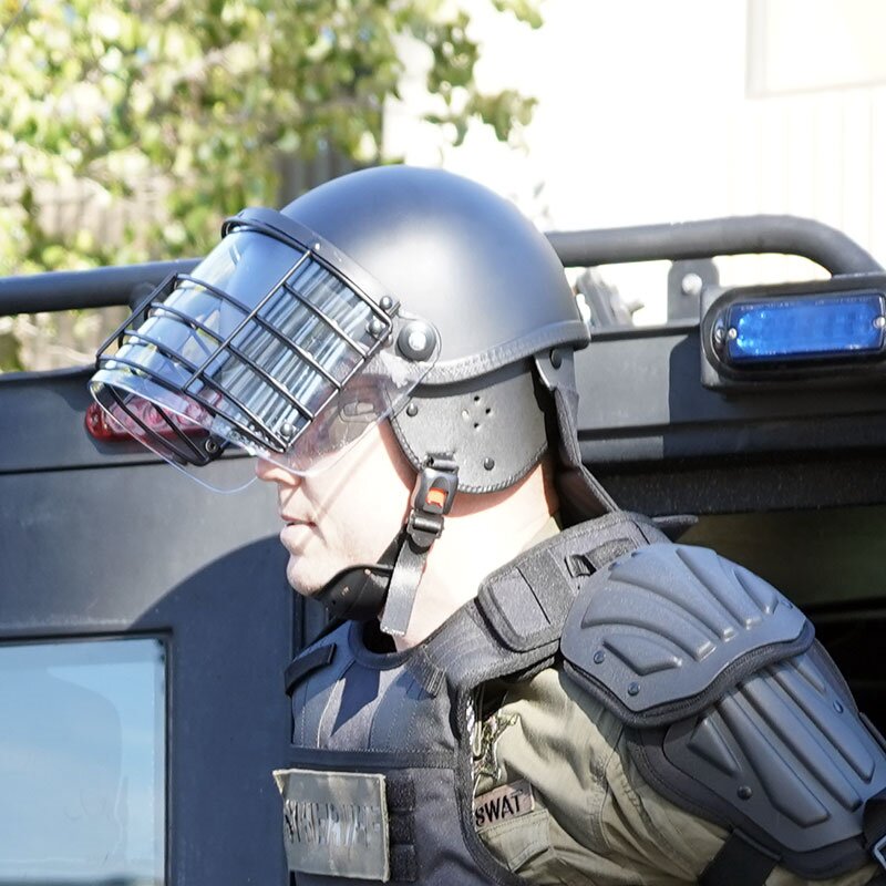 Protection de précision: sélection du casque anti-émeute optimal pour divers profils de mission